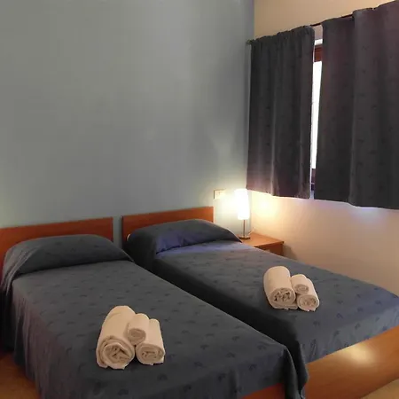 Experia Hotel 2*
